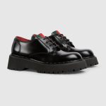 Women’s lace-up with Web